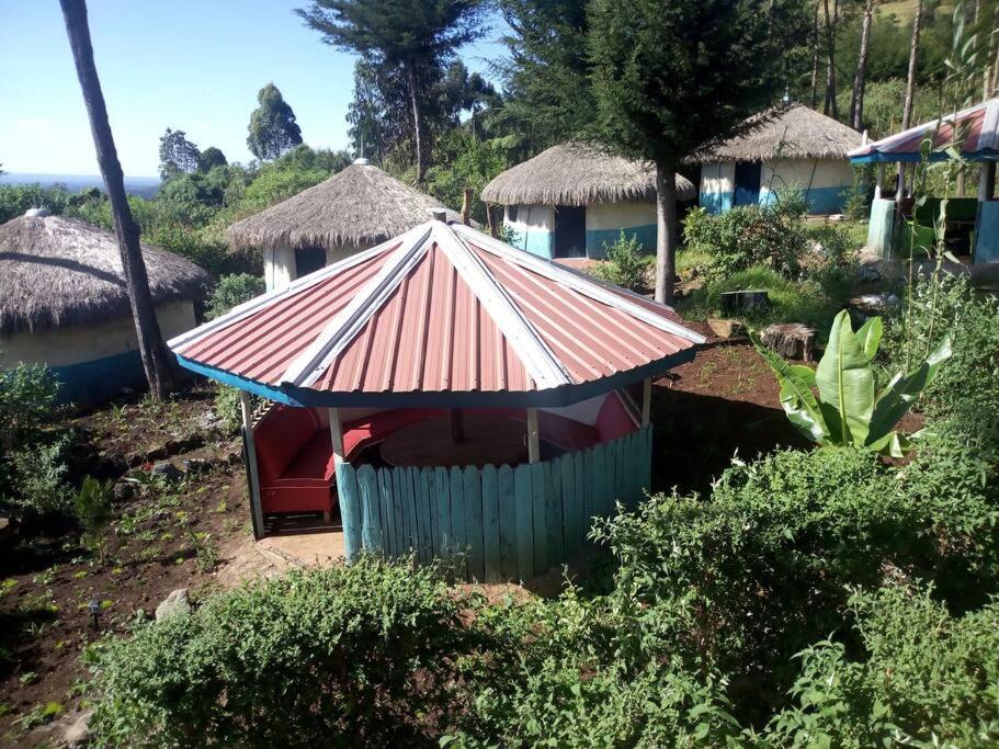 Maverick Camp, Rondavels And Homestay Nyandarua 外观 照片