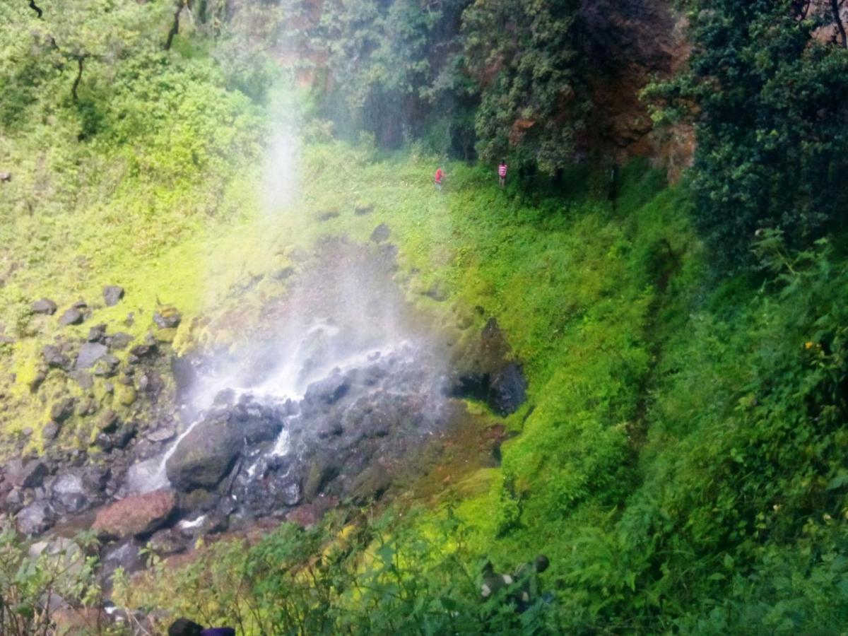 Maverick Camp, Rondavels And Homestay Nyandarua 外观 照片